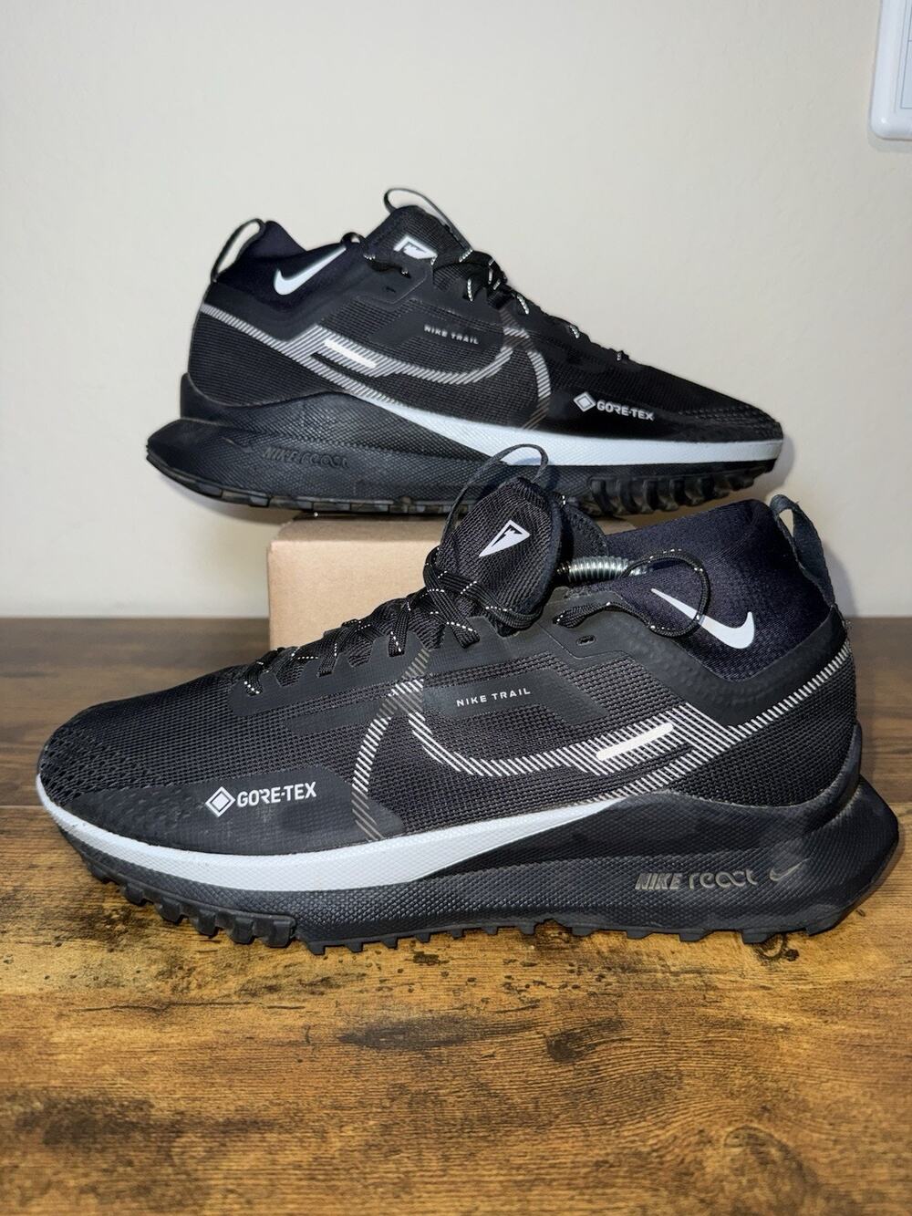 Nike Pegasus Trail 4 Gore-Tex Shoes Black/Reflect Silver/Gray DJ7926-001 Size 11